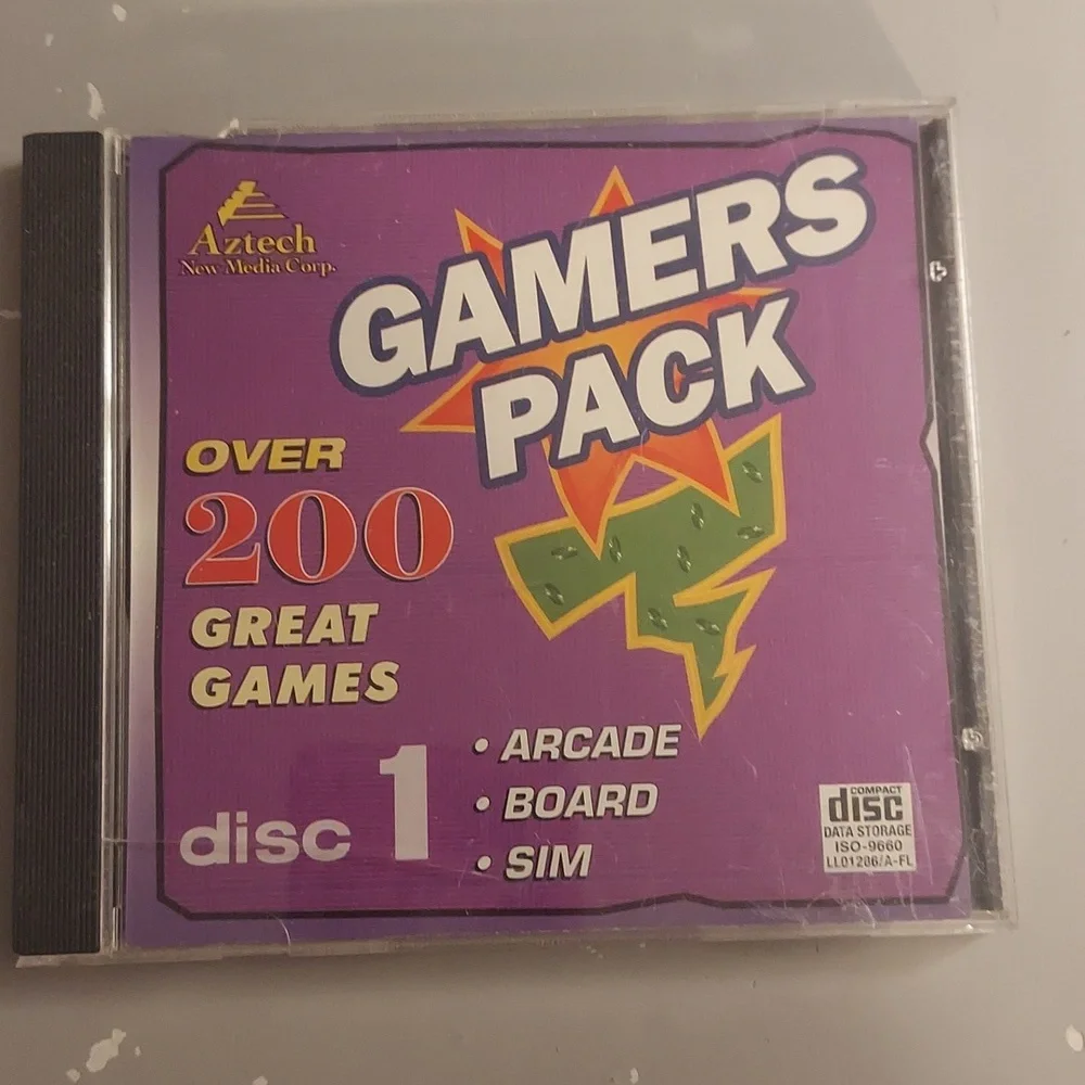 ❤️ Gamers Pack Disks 1-3 - Over 600 Games